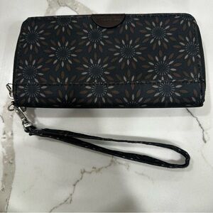 Travelon RFID Blocking Single Zip Around Wristlet Wallet - Gray Sunburst